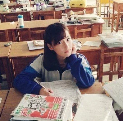 辽阳校服入围"最美女孩高中"v校服(图)女生加拿大本科英国申请图片