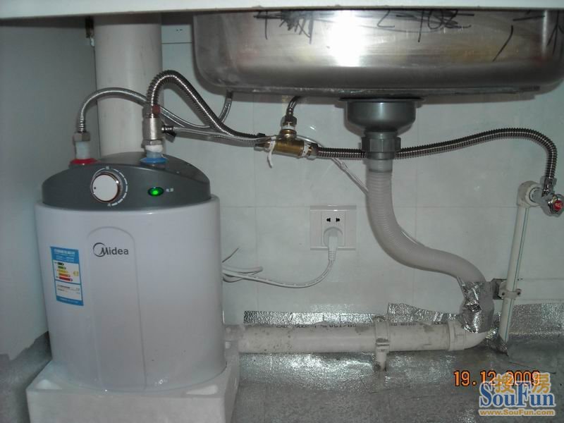 安装即热式电热水器和小厨宝主要注意两个方面! 一:电方面.