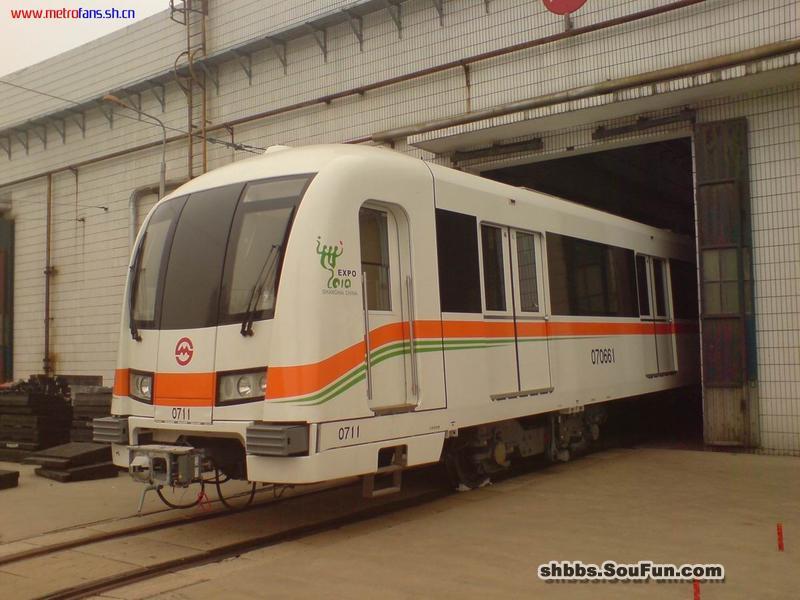 阿拉地铁7号线俄车子已经到上海了